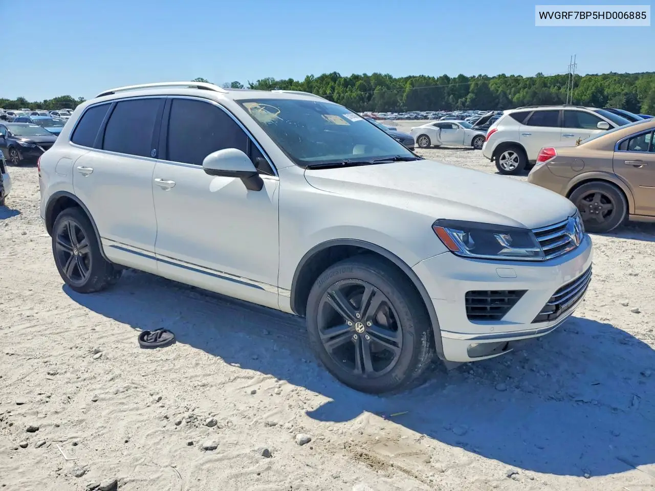 WVGRF7BP5HD006885 2017 Volkswagen Touareg Wolfsburg