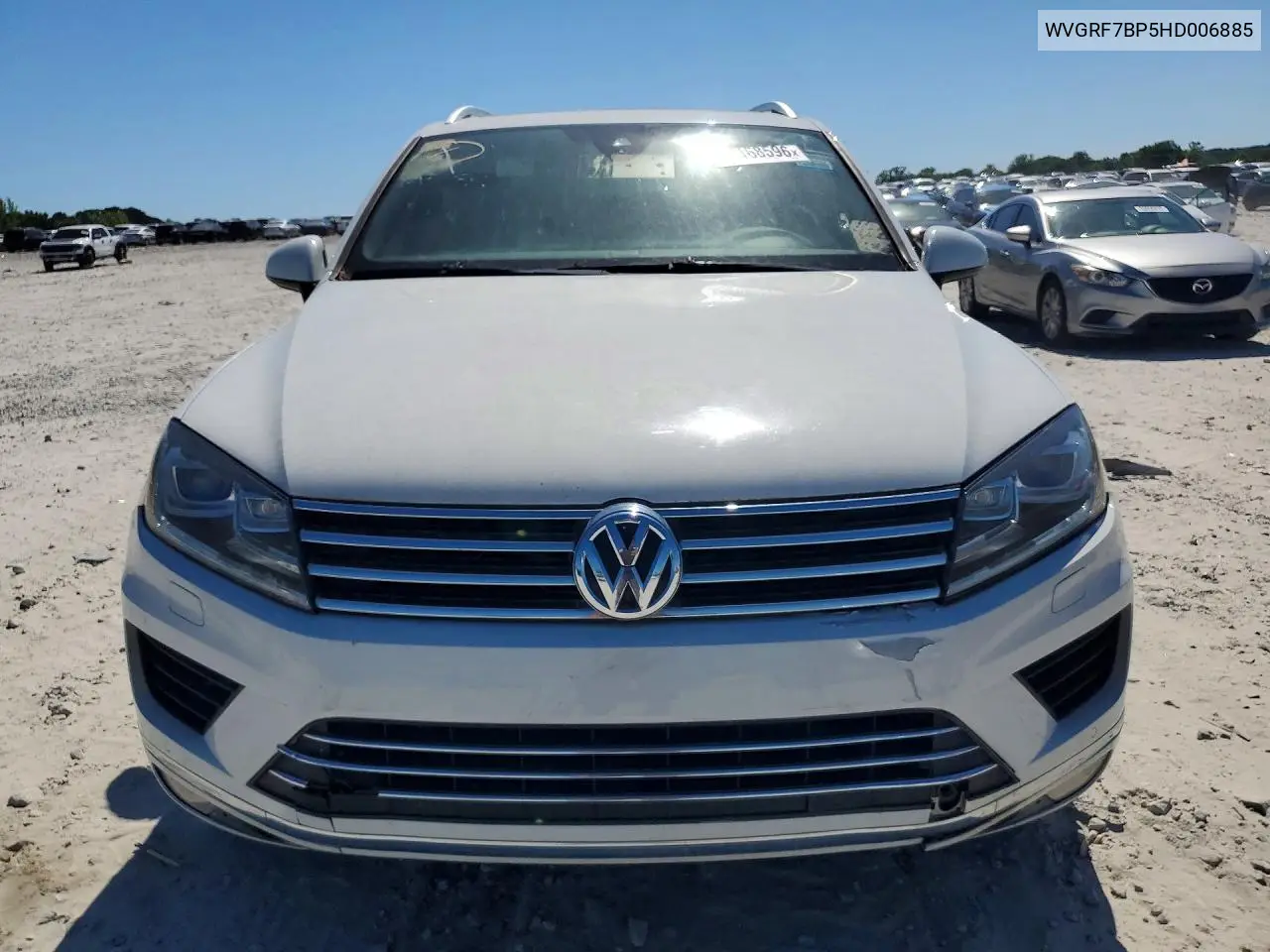 WVGRF7BP5HD006885 2017 Volkswagen Touareg Wolfsburg