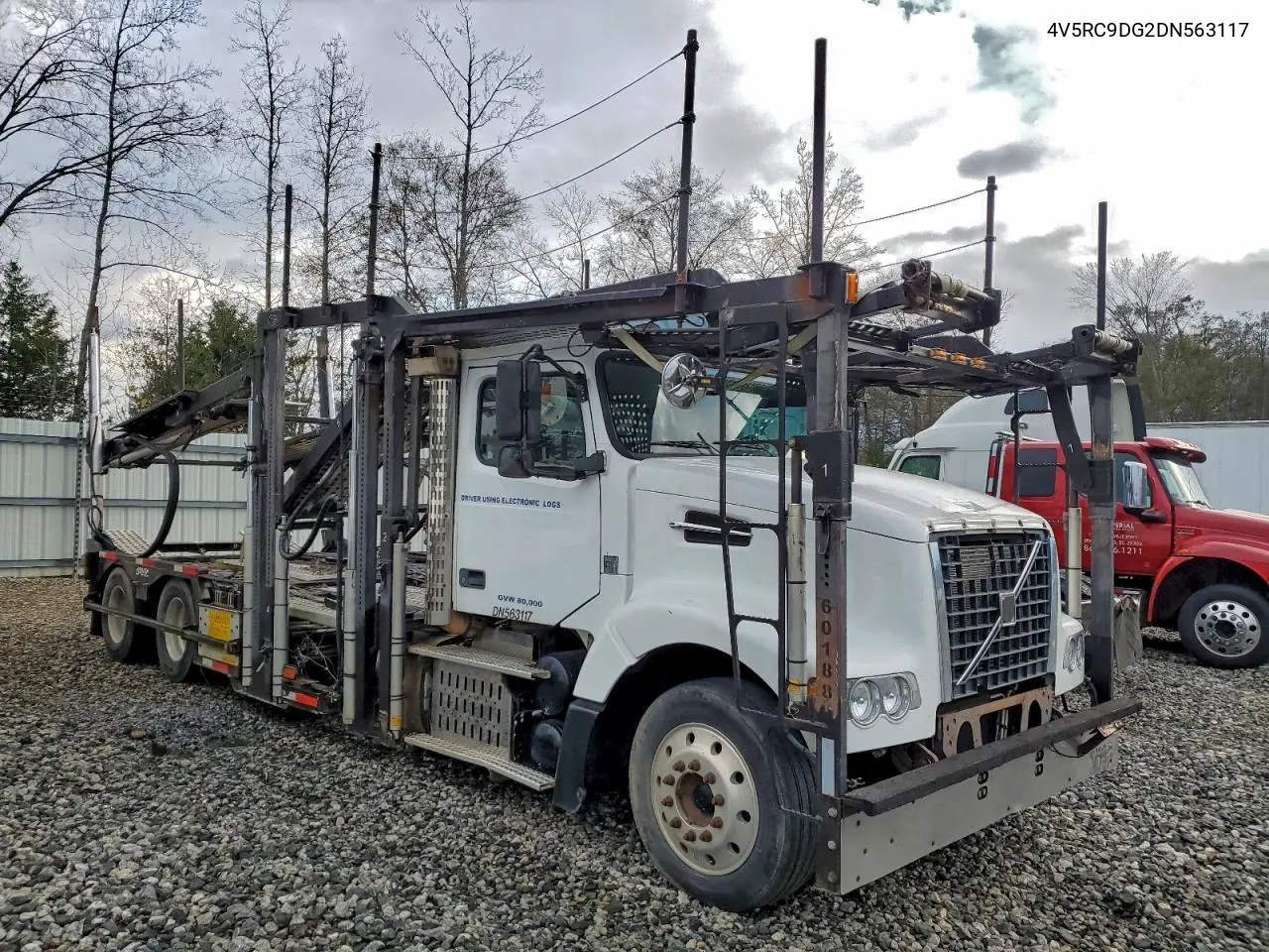 4V5RC9DG2DN563117 2013 Volvo Vah