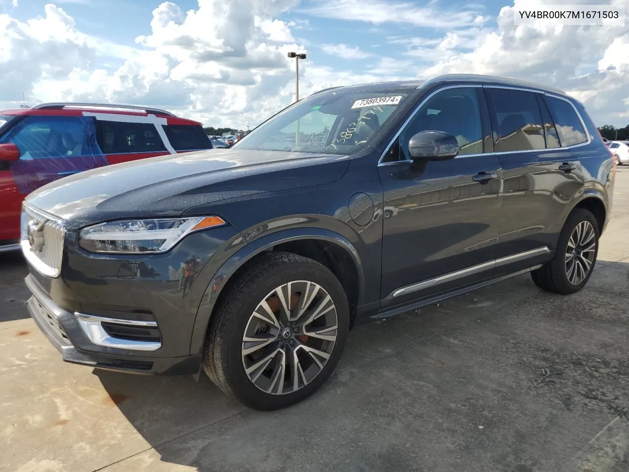 2021 Volvo Xc90 T8 Recharge Momentum VIN: YV4BR00K7M1671503 Lot: 73803974