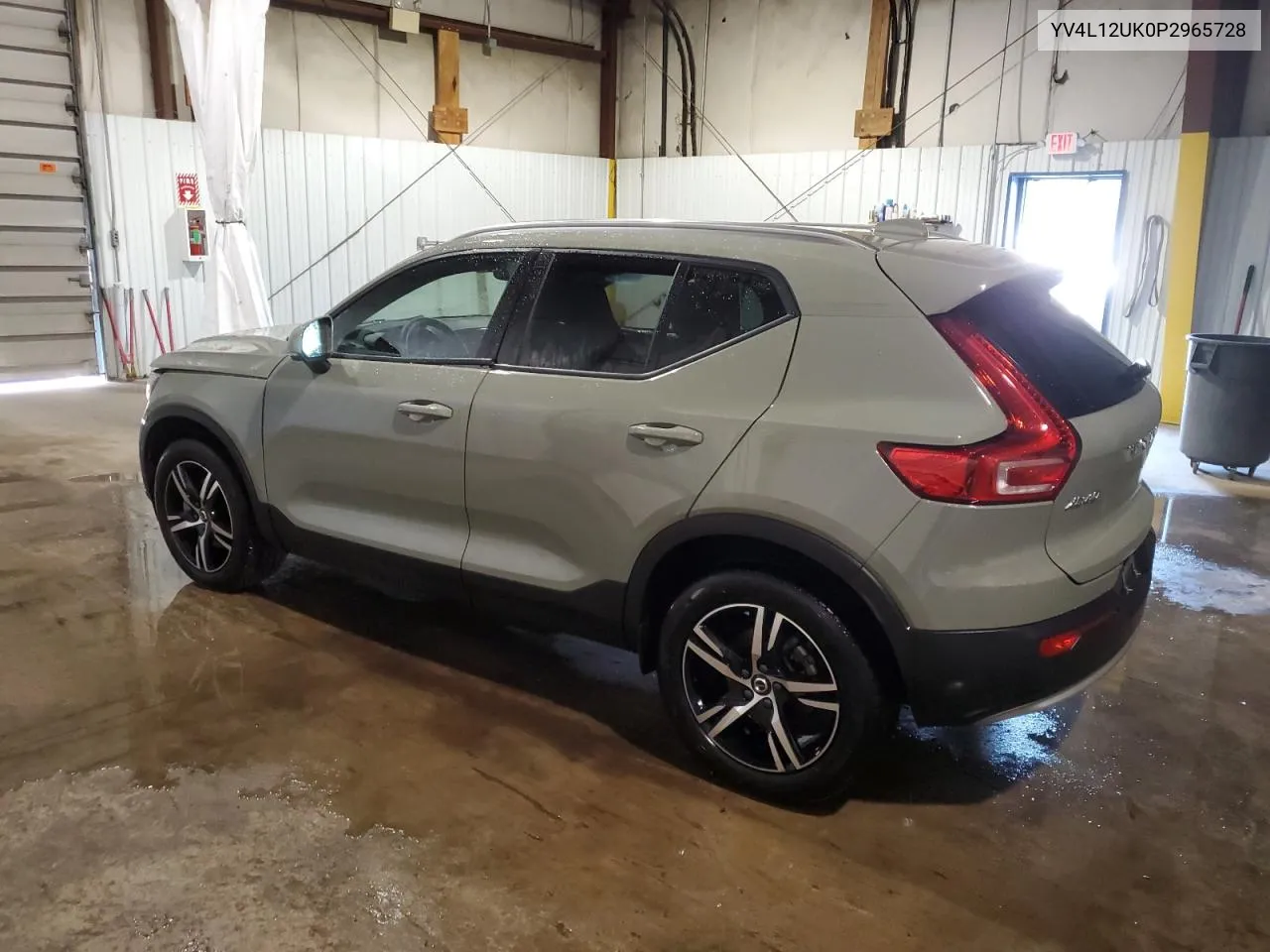 YV4L12UK0P2965728 2023 Volvo Xc40 Core