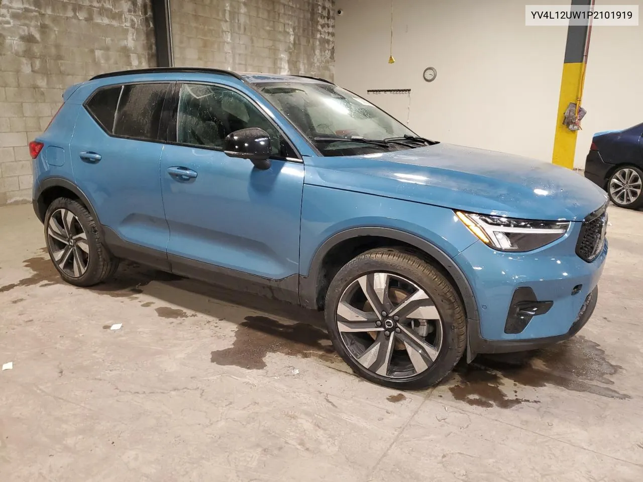 YV4L12UW1P2101919 2023 Volvo Xc40 Plus