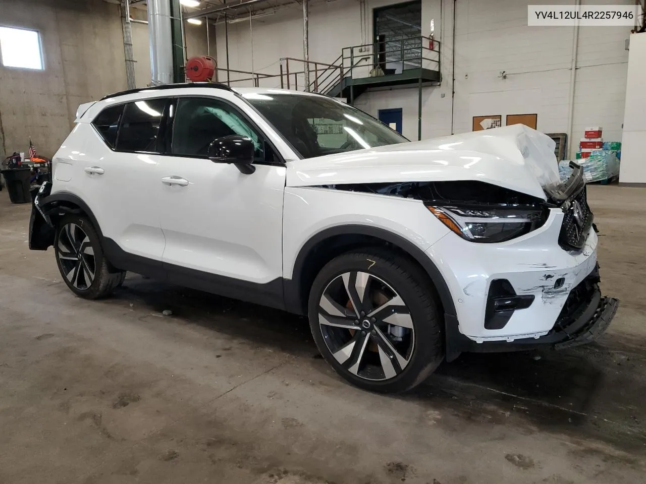 YV4L12UL4R2257946 2024 Volvo Xc40 Plus