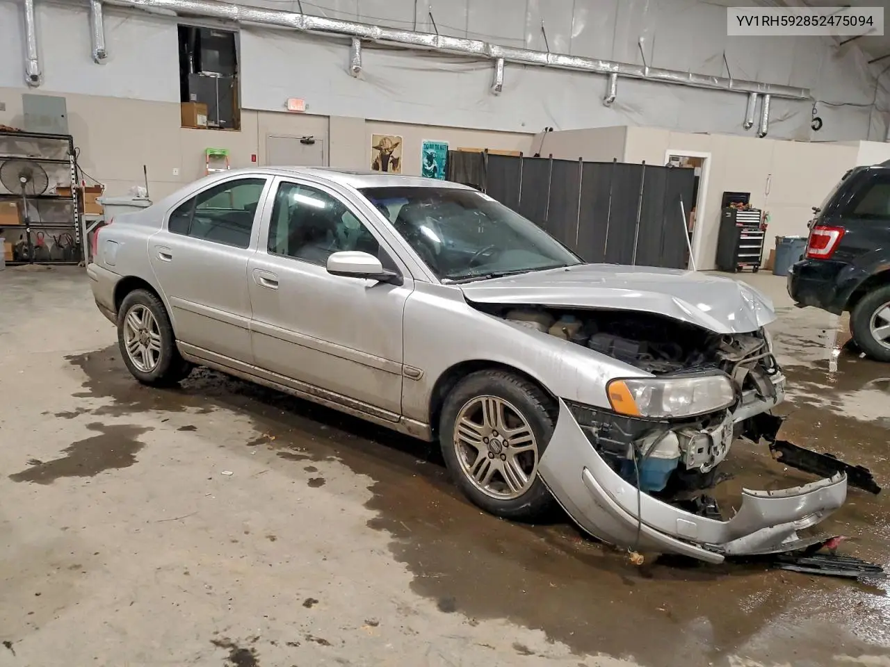 YV1RH592852475094 2005 Volvo S60 2.5T