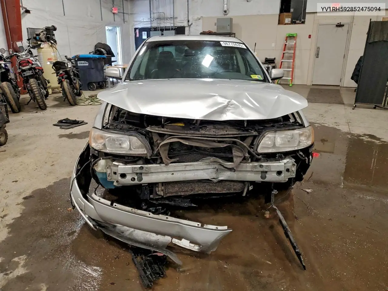 YV1RH592852475094 2005 Volvo S60 2.5T