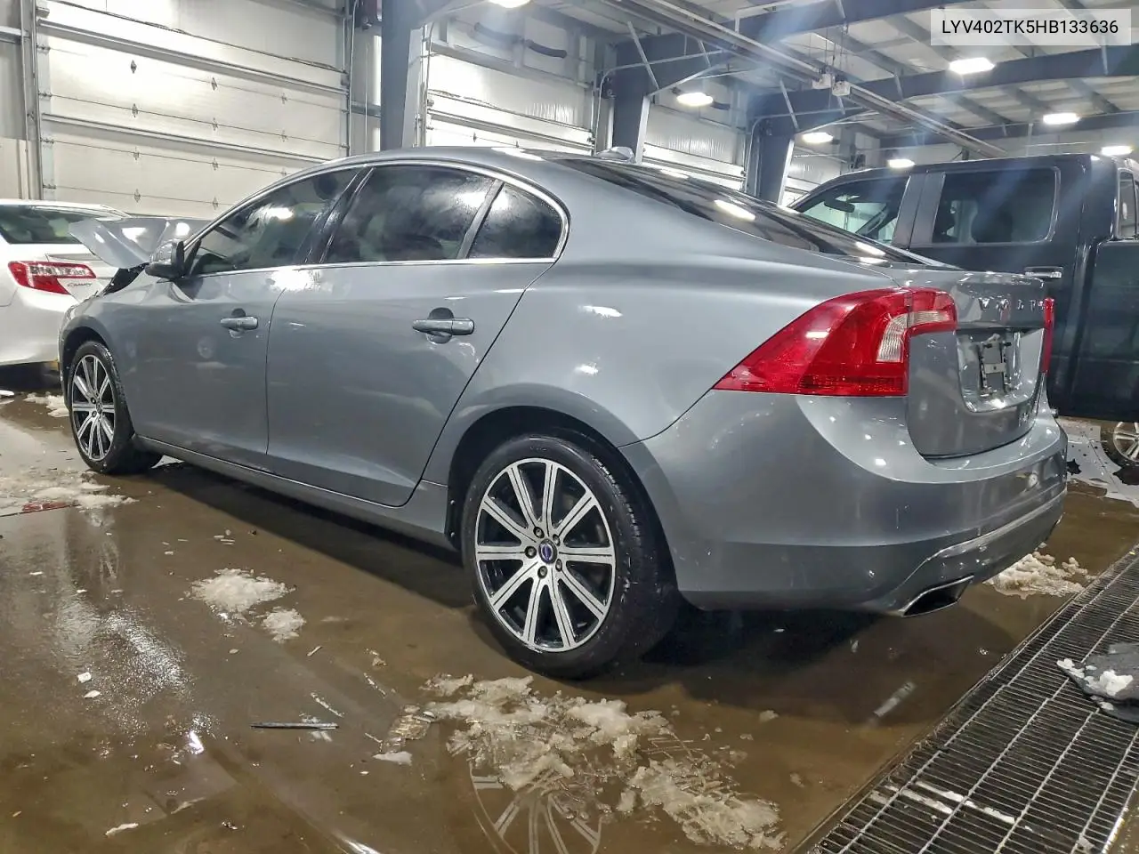LYV402TK5HB133636 2017 Volvo S60 Premier