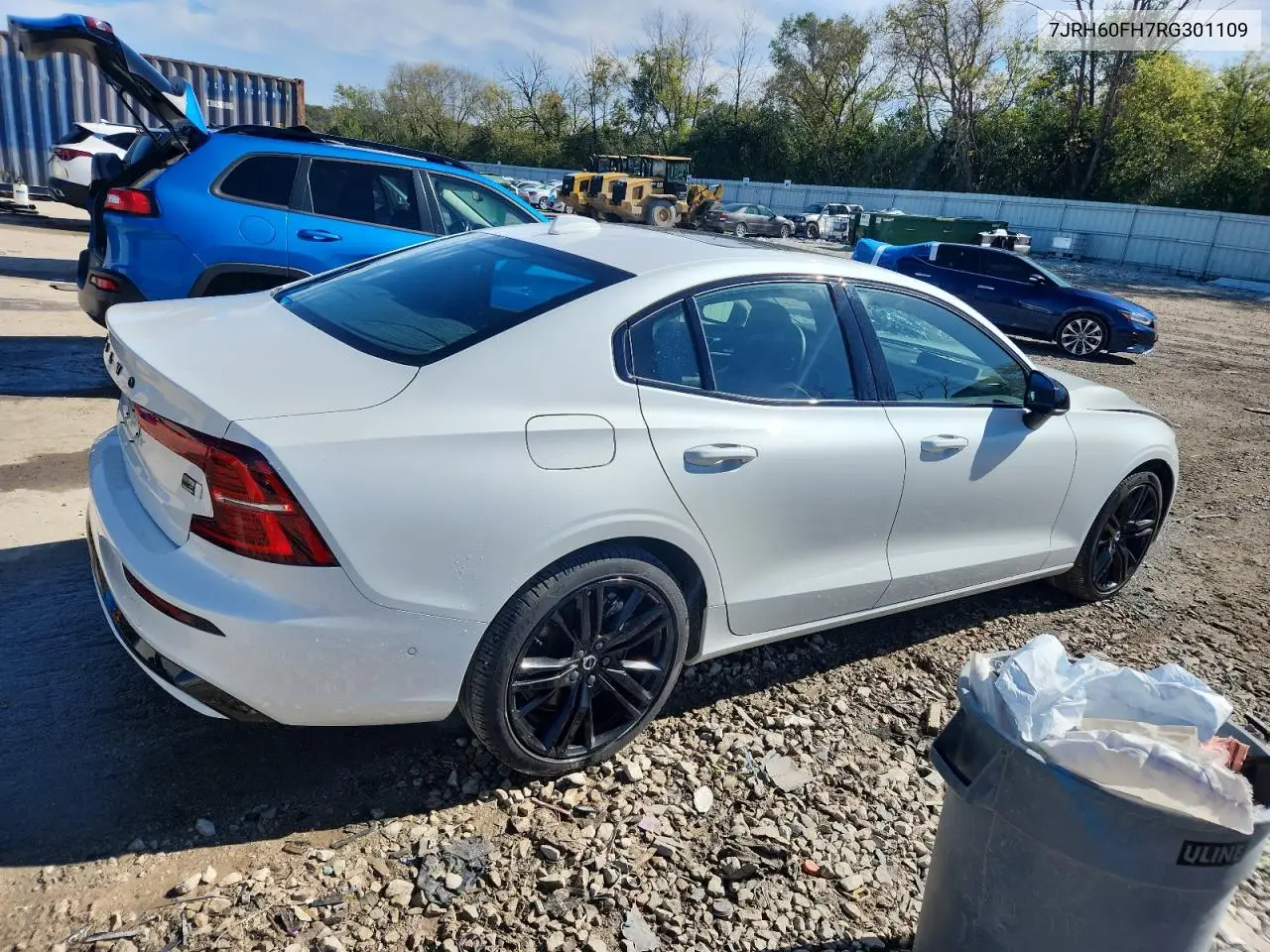 7JRH60FH7RG301109 2024 Volvo S60 Plus