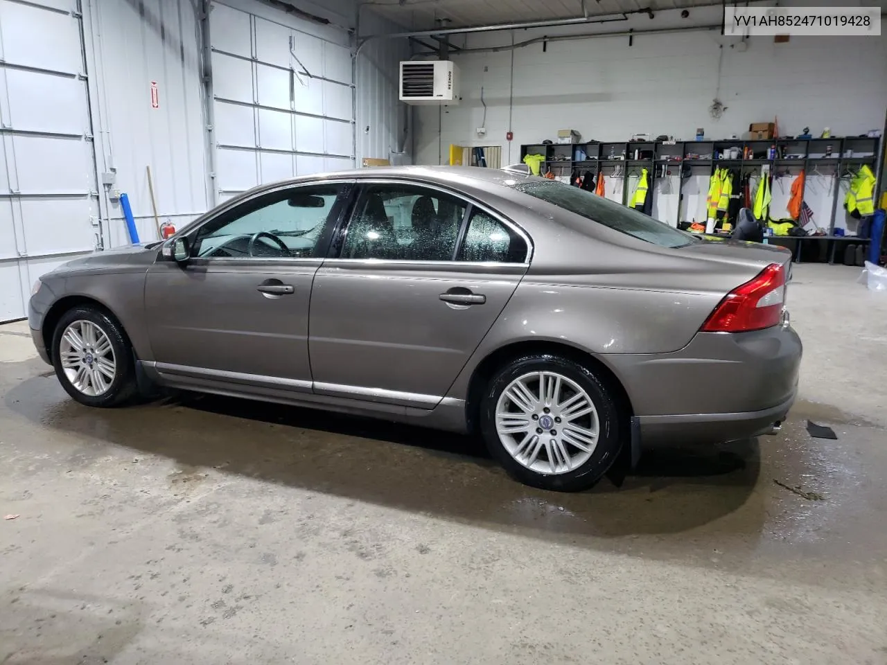 YV1AH852471019428 2007 Volvo S80 V8