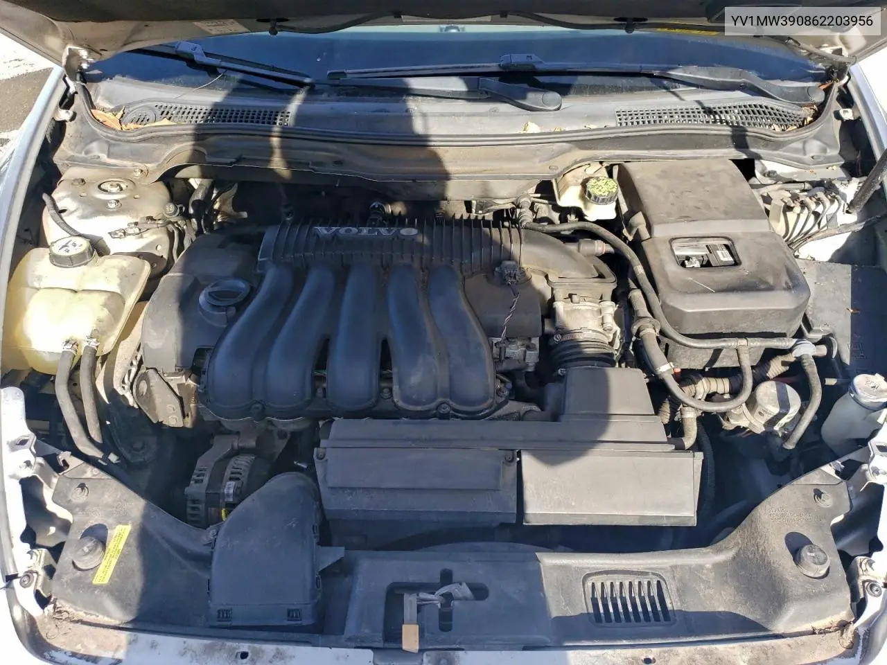 YV1MW390862203956 2006 Volvo V50 2.4I