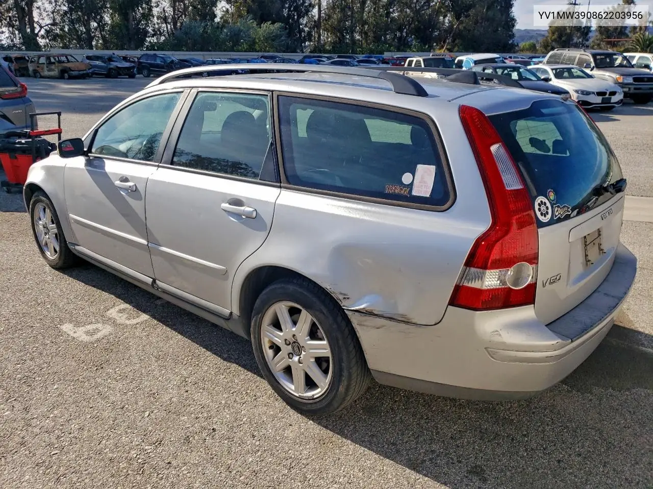 YV1MW390862203956 2006 Volvo V50 2.4I