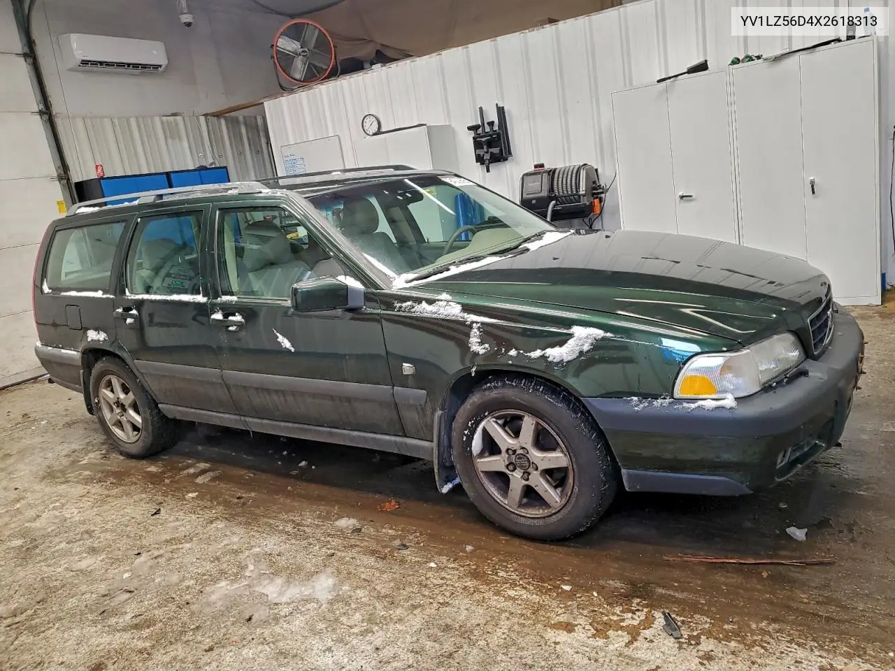 YV1LZ56D4X2618313 1999 Volvo V70 Xc