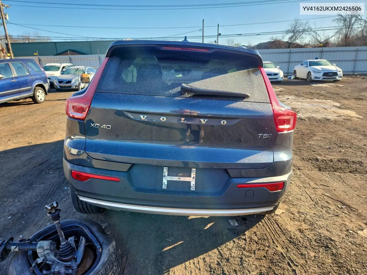 YV4162UKXM2426506 2021 Volvo Xc40 T5 Momentum