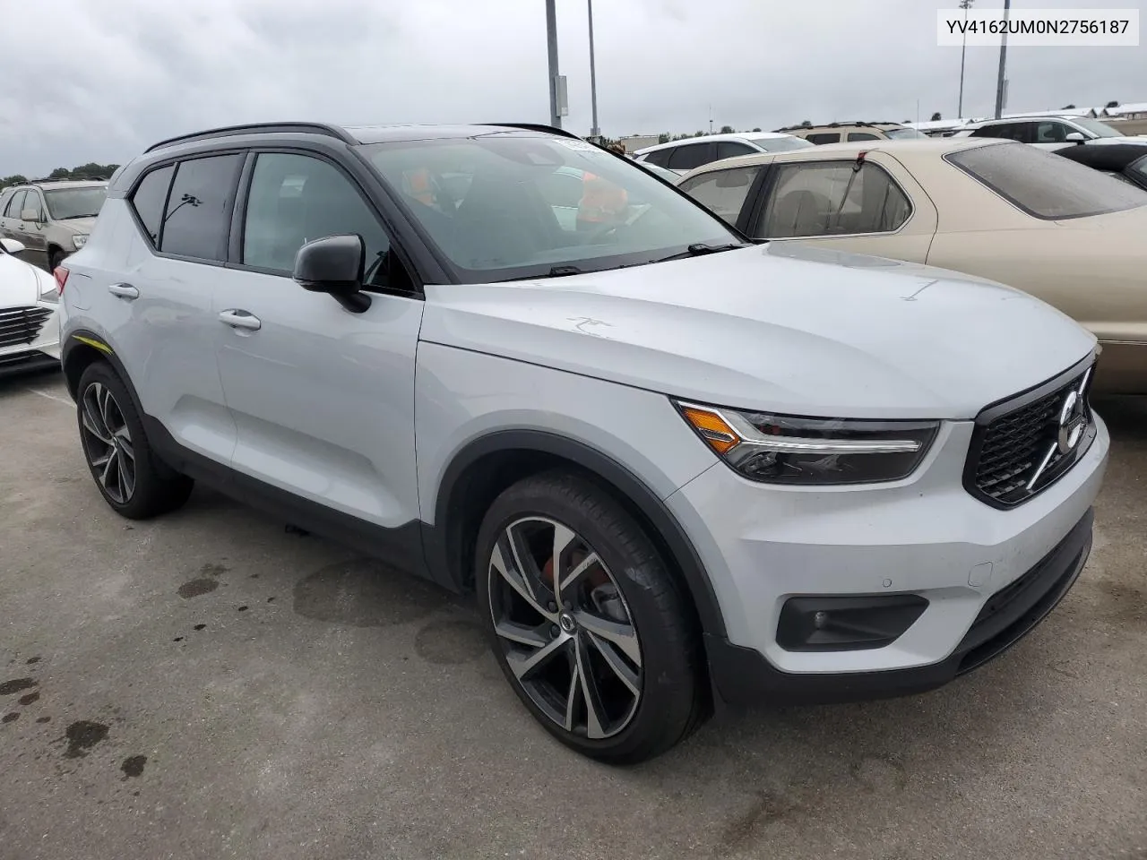 YV4162UM0N2756187 2022 Volvo Xc40 T5 R-Design