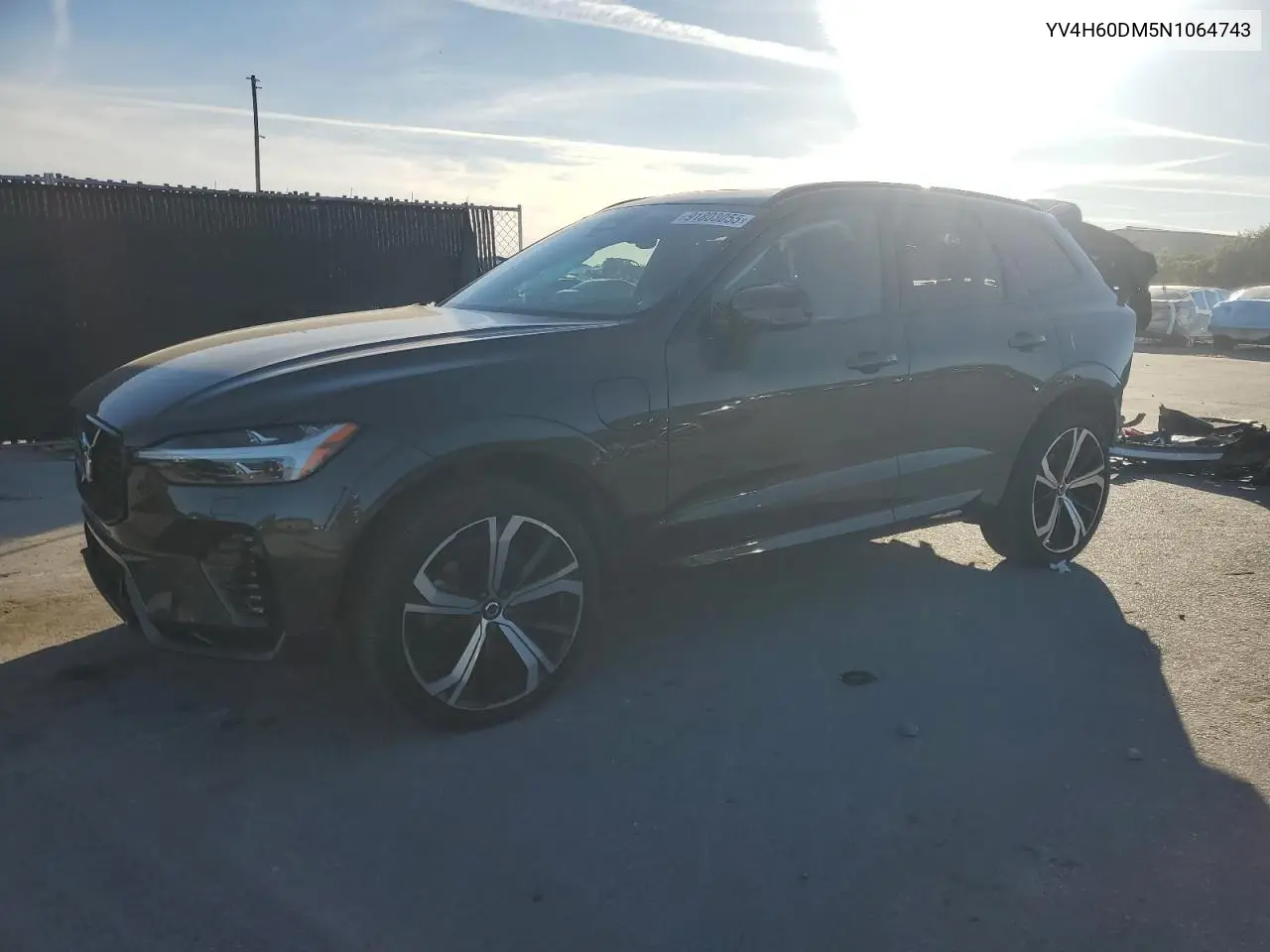 YV4H60DM5N1064743 2022 Volvo Xc60 T8 Recharge R-Design