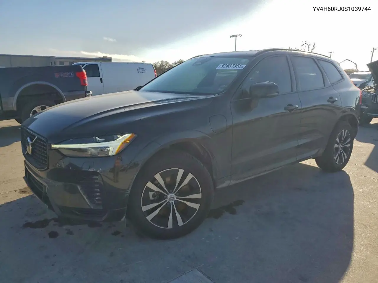 YV4H60RJ0S1039744 2025 Volvo Xc60 Core
