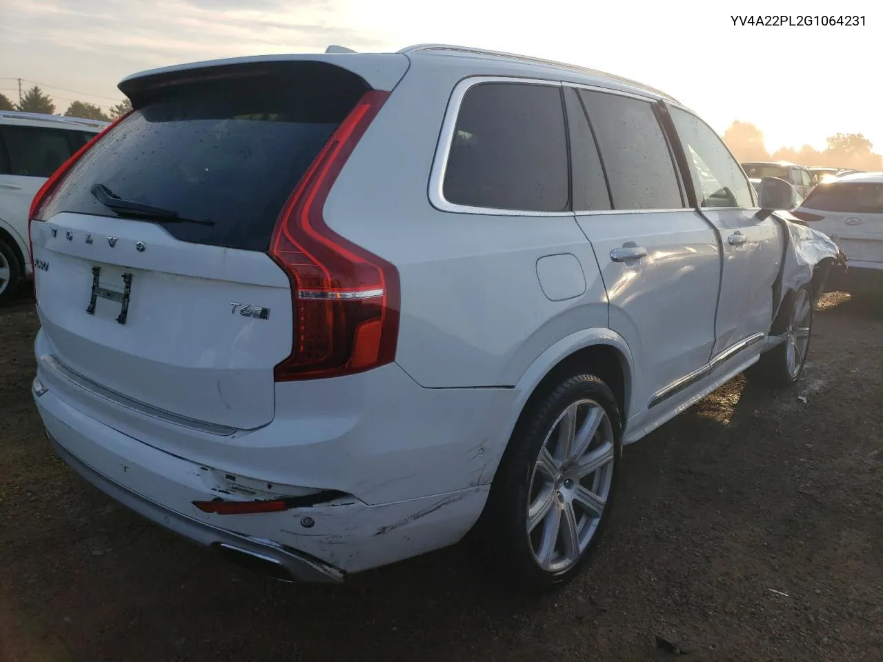 2016 Volvo Xc90 T6 VIN: YV4A22PL2G1064231 Lot: 68172294