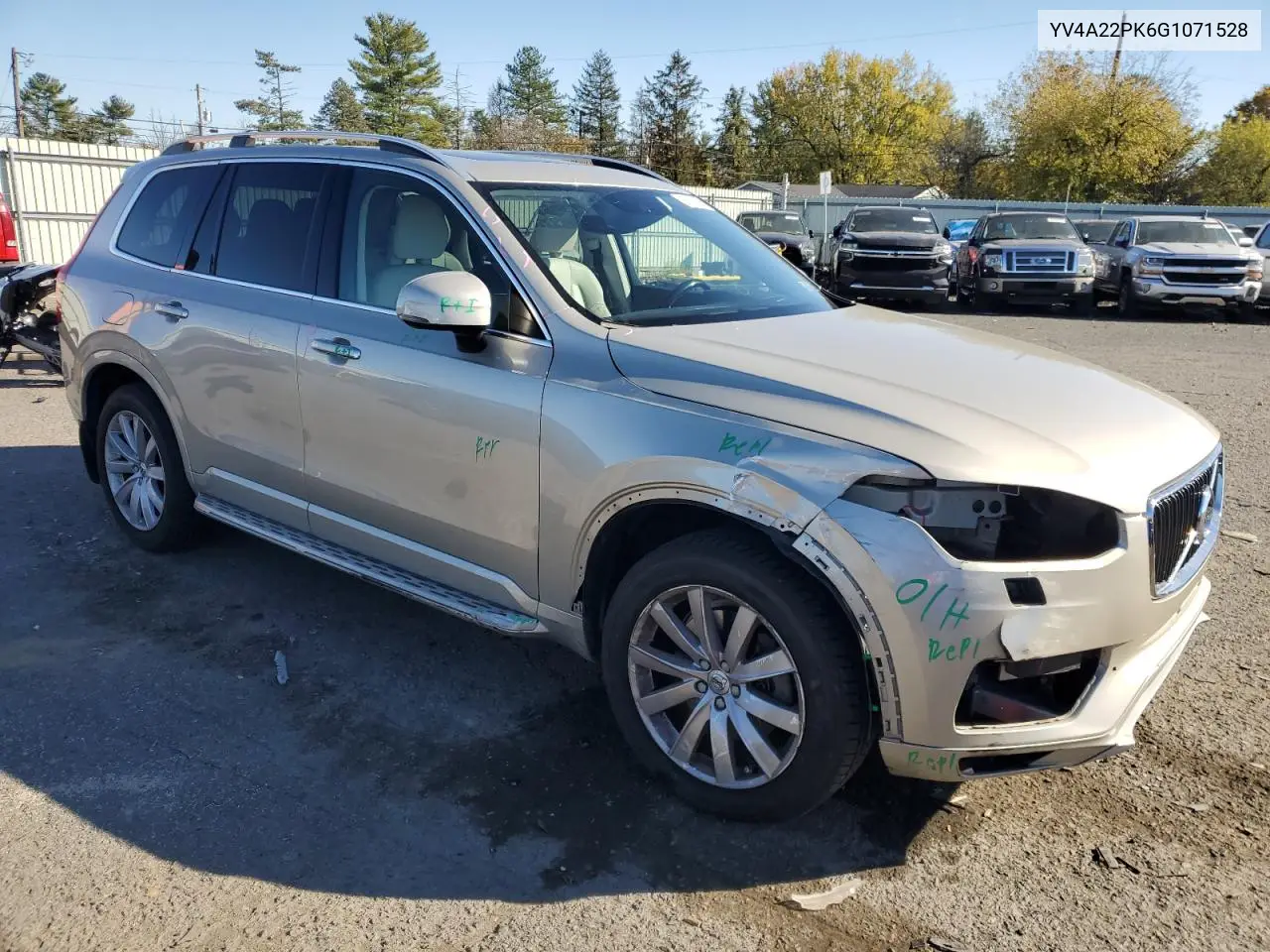YV4A22PK6G1071528 2016 Volvo Xc90 T6