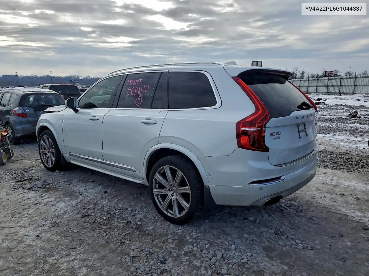YV4A22PL6G1044337 2016 Volvo Xc90 T6