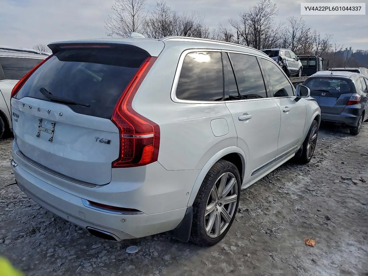 YV4A22PL6G1044337 2016 Volvo Xc90 T6