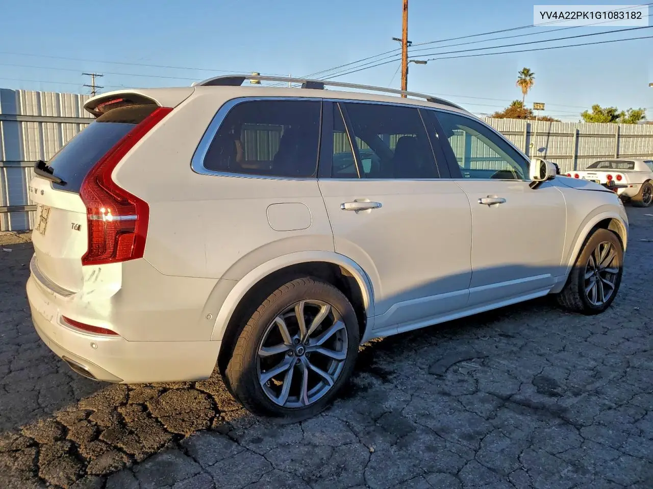 YV4A22PK1G1083182 2016 Volvo Xc90 T6