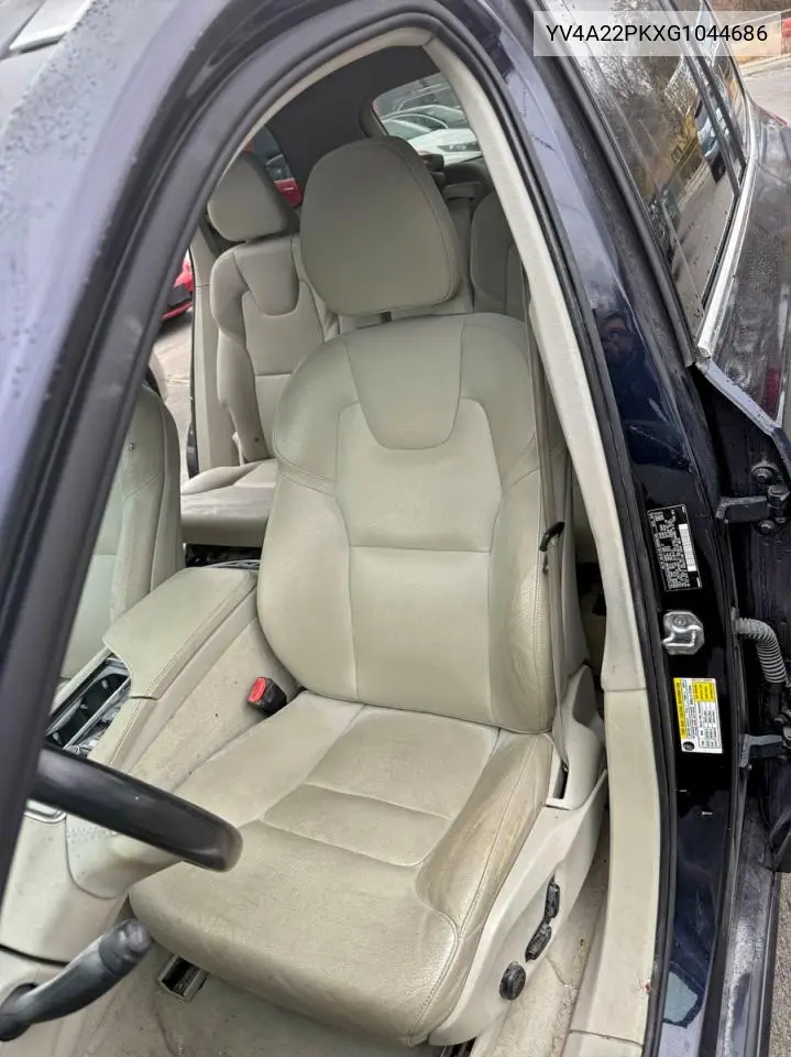YV4A22PKXG1044686 2016 Volvo Xc90 T6