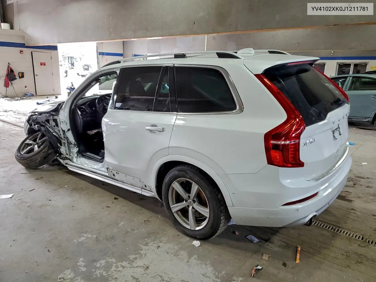YV4102XK0J1211781 2018 Volvo Xc90 T5