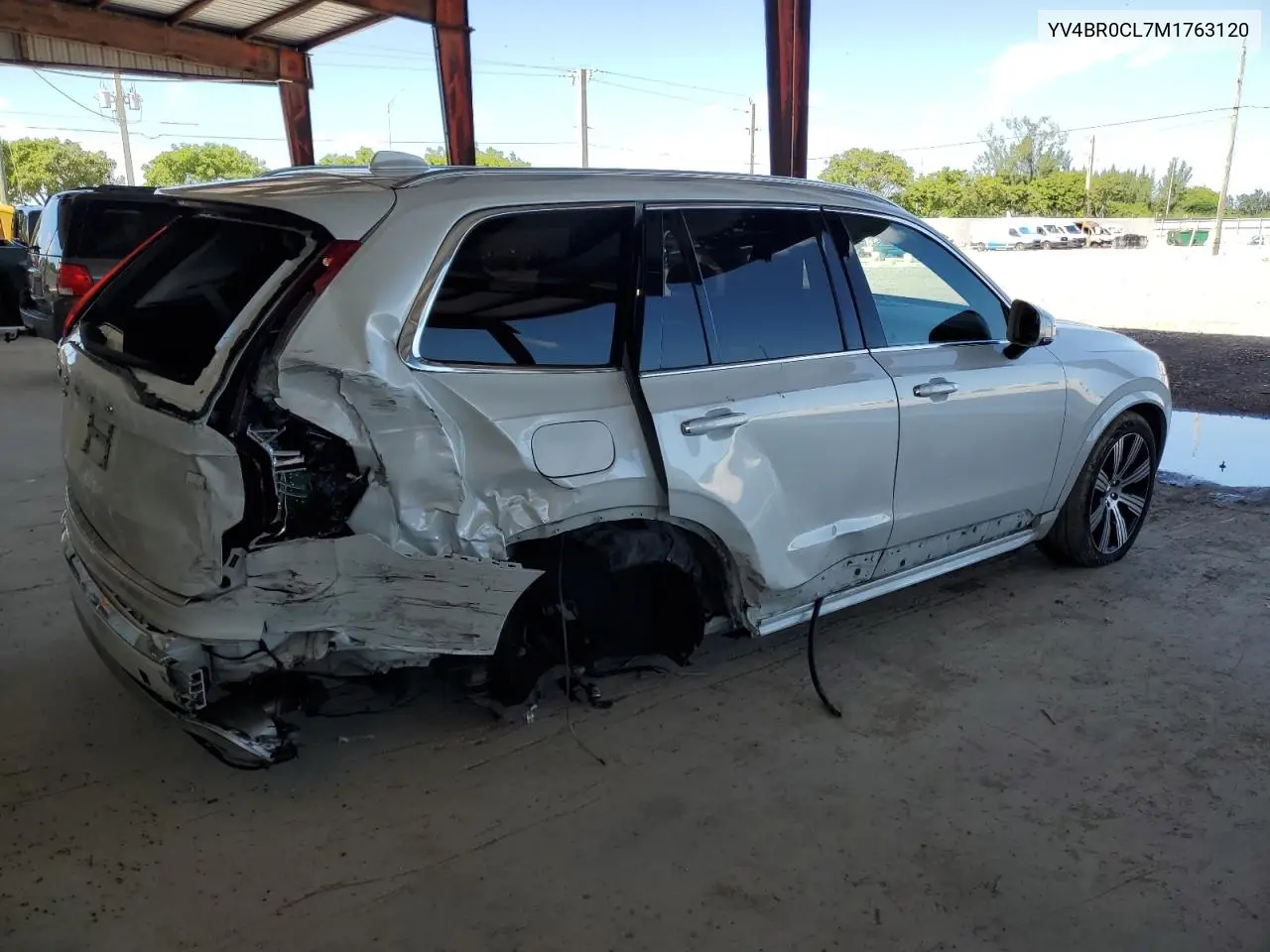 YV4BR0CL7M1763120 2021 Volvo Xc90 T8 Recharge Inscription