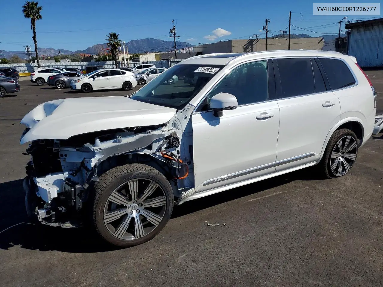 XC90