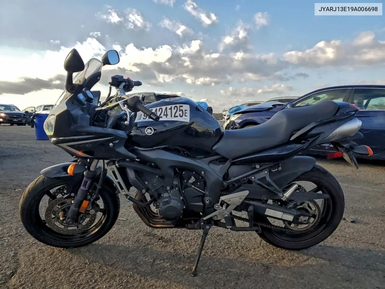 JYARJ13E19A006698 2009 Yamaha Fz6 Shg