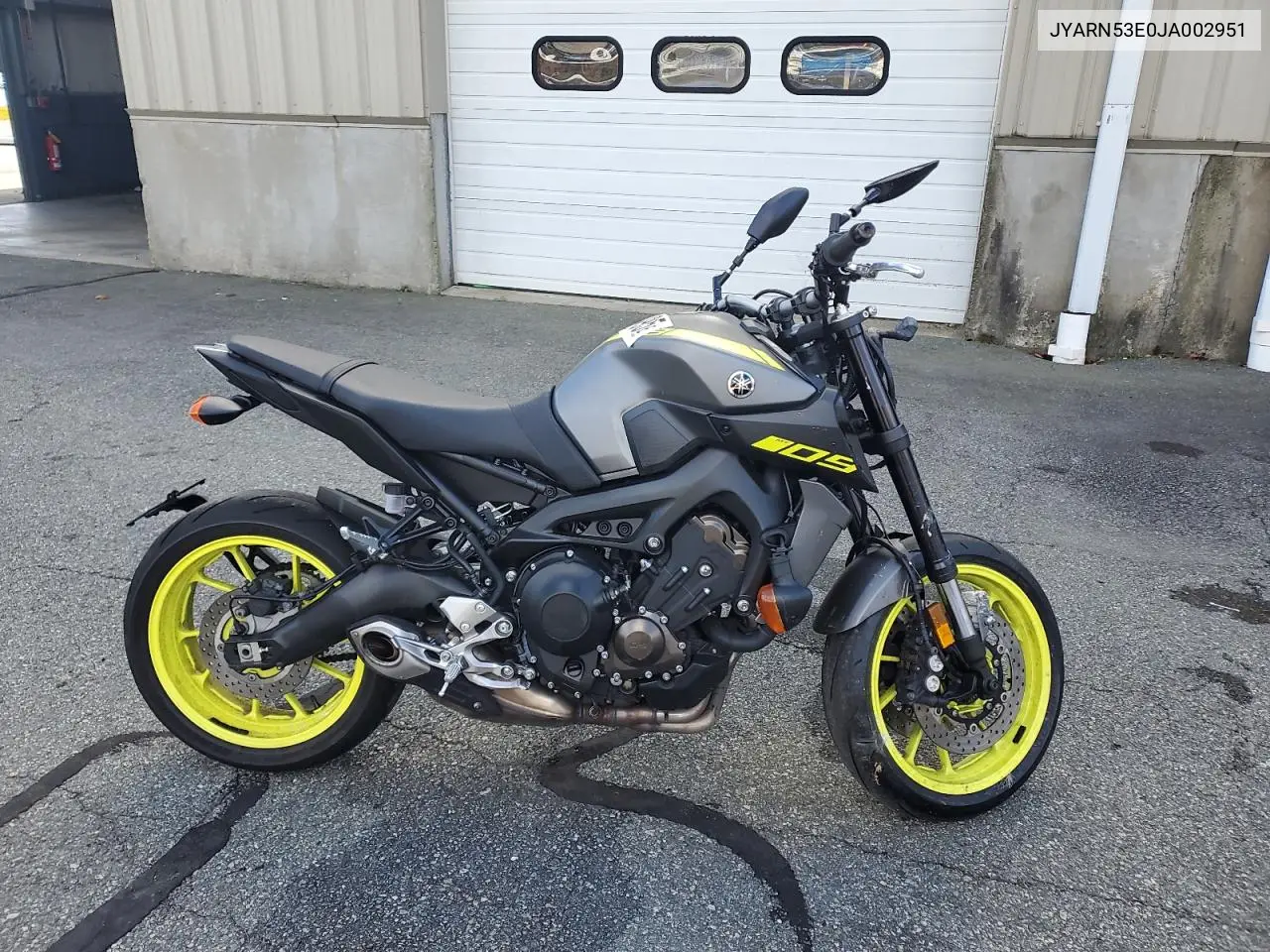 JYARN53E0JA002951 2018 Yamaha Mt09