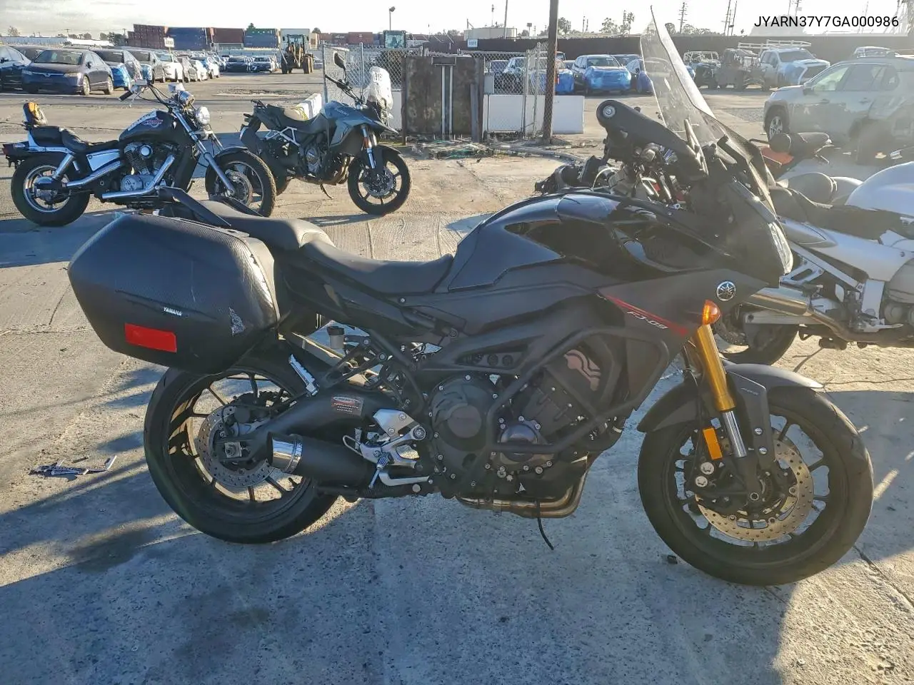 JYARN37Y7GA000986 2016 Yamaha Fj09 C