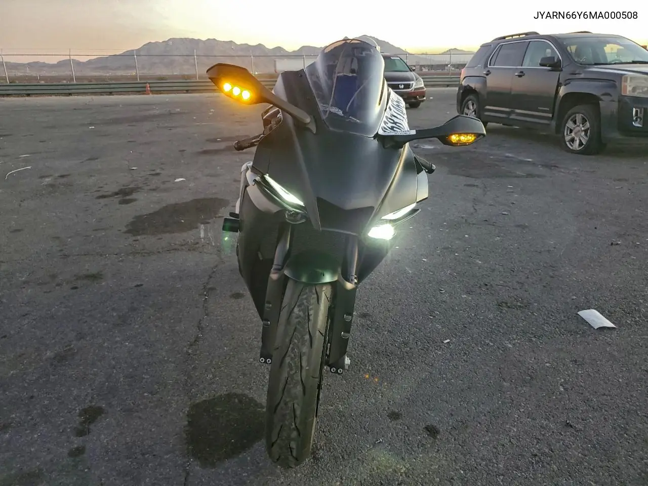 JYARN66Y6MA000508 2021 Yamaha Yzfr1