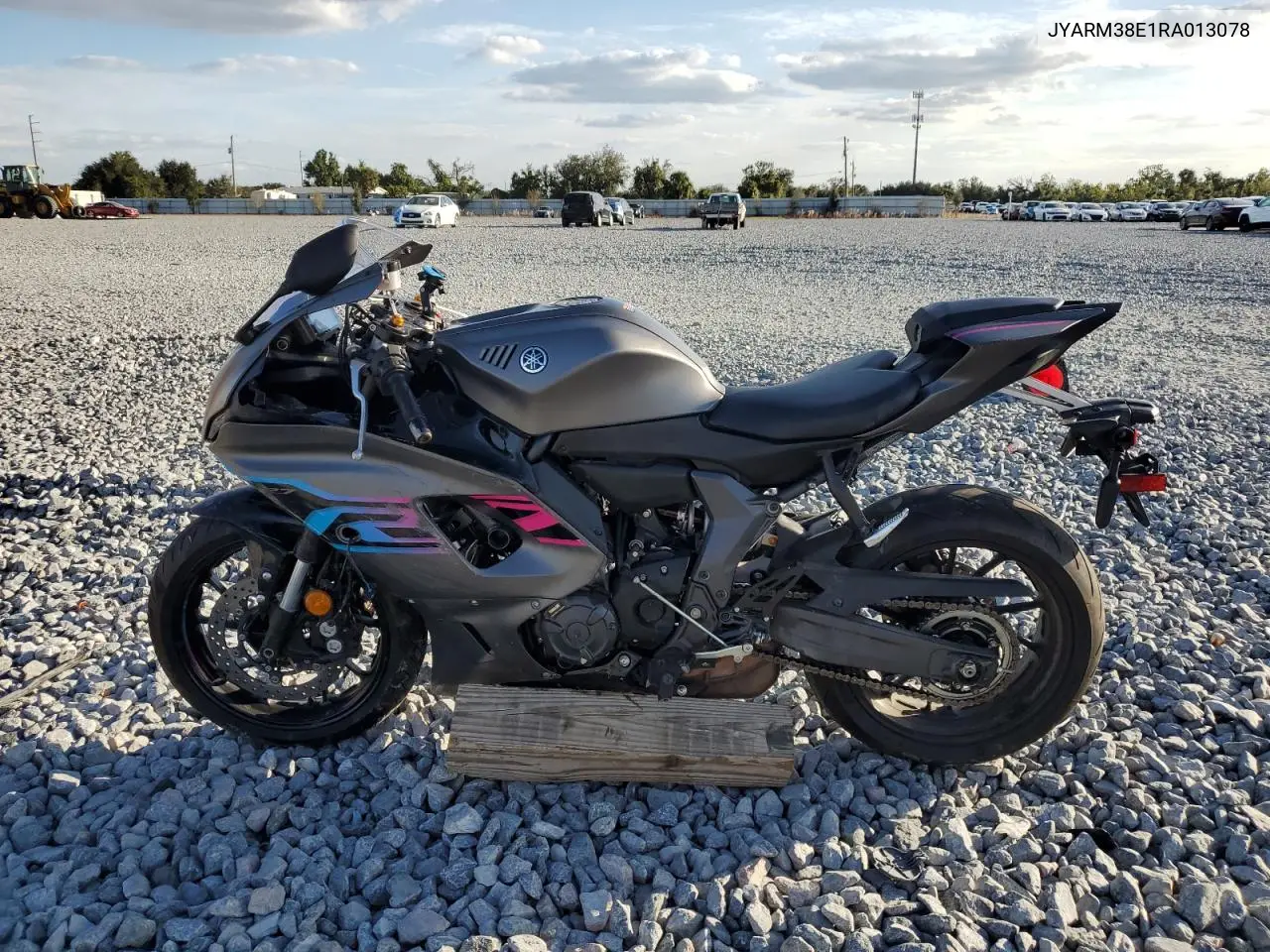 JYARM38E1RA013078 2024 Yamaha Yzfr7