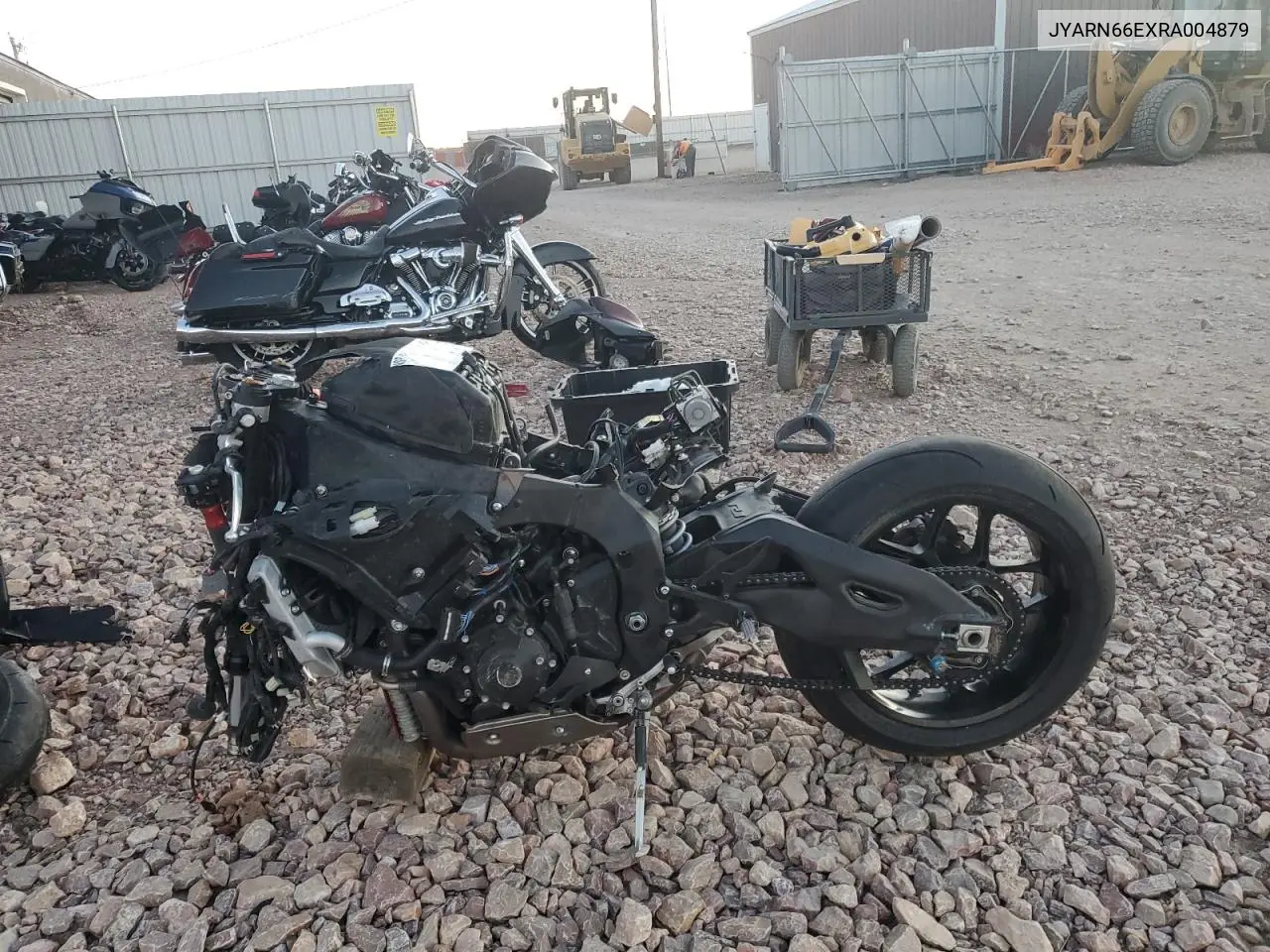 JYARN66EXRA004879 2024 Yamaha Yzfr1