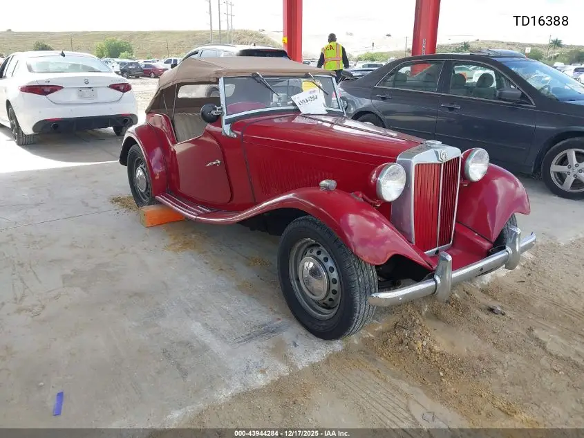 TD16388 1953 Mgdt Car