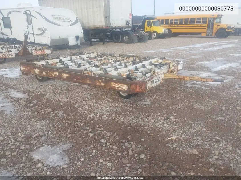 00000000000030775 1994 Equipment Gse 1215