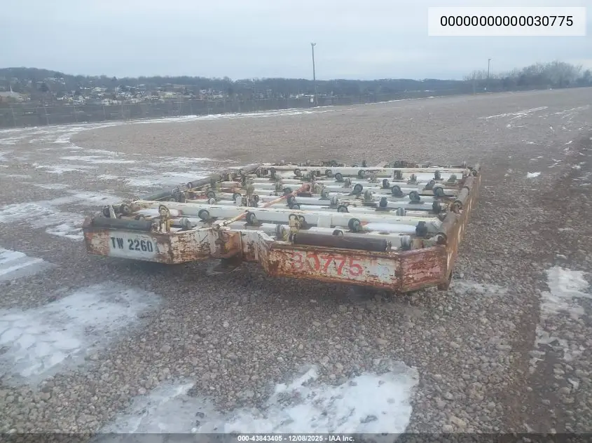 00000000000030775 1994 Equipment Gse 1215