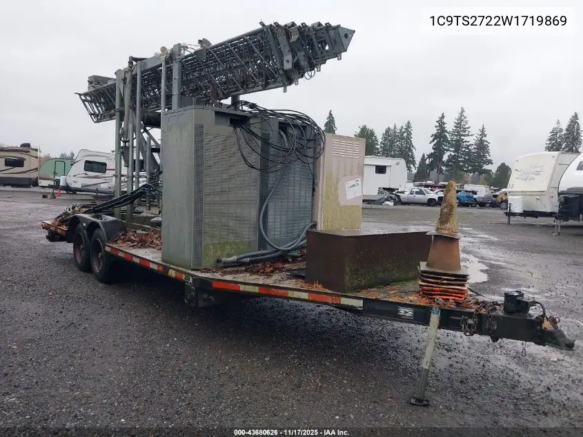 1C9TS2722W1719869 1998 Microvan Trailer