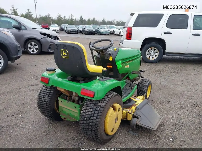 M0G235026874 1999 John Deere Gt235
