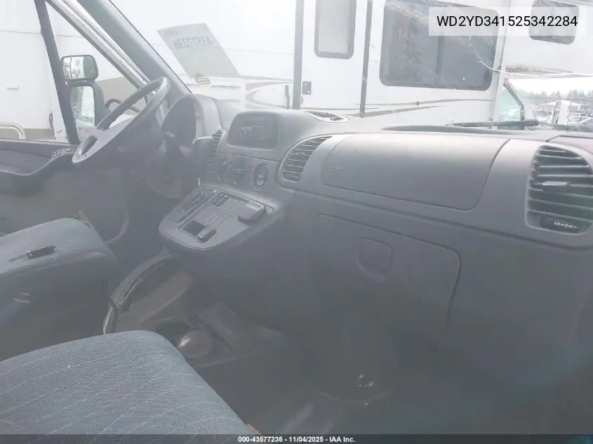 WD2YD341525342284 2002 Freightliner Sprinter 2500