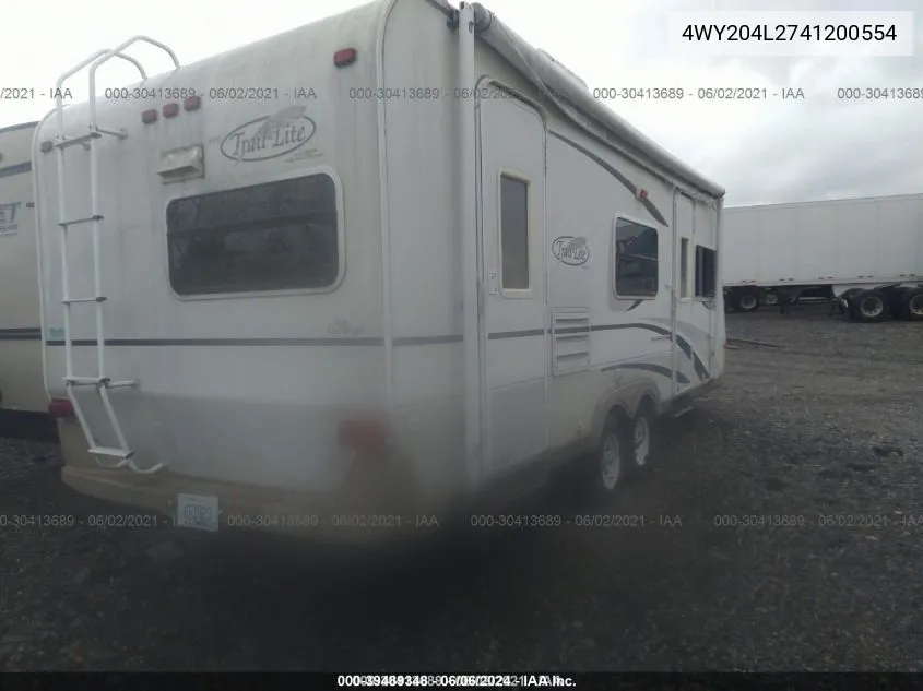 4WY204L2741200554 2004 R-Vision Trail Lite M-8240