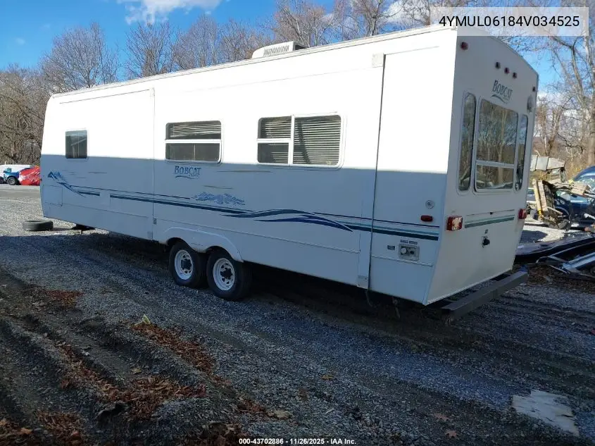 4YMUL06184V034525 2005 Carr Travel Tr