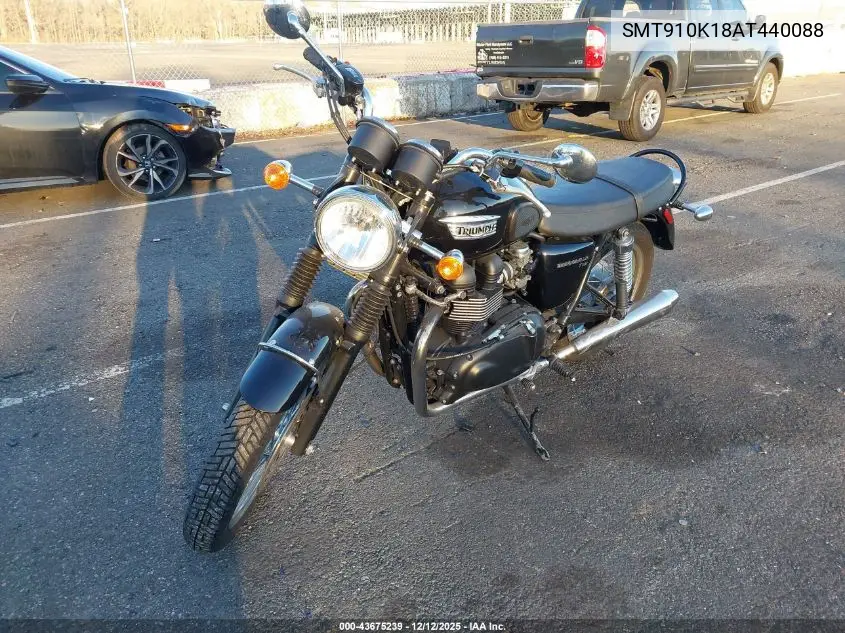 SMT910K18AT440088 2010 Triumph Motorcycle Bonneville T/100