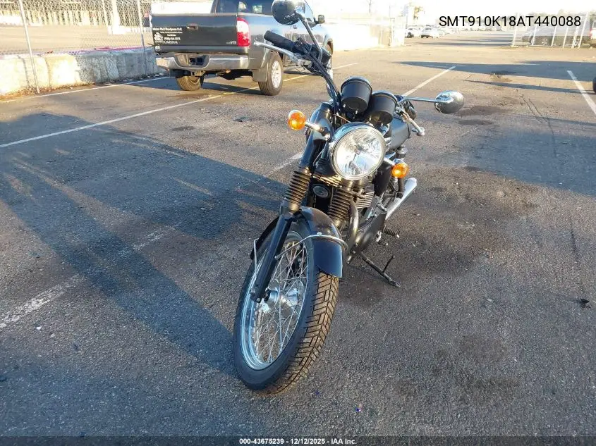 SMT910K18AT440088 2010 Triumph Motorcycle Bonneville T/100