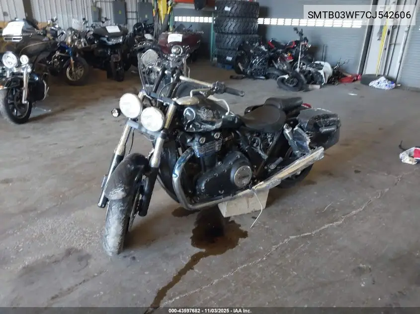 SMTB03WF7CJ542606 2012 Triumph Motorcycle Thunderbird Storm Abs