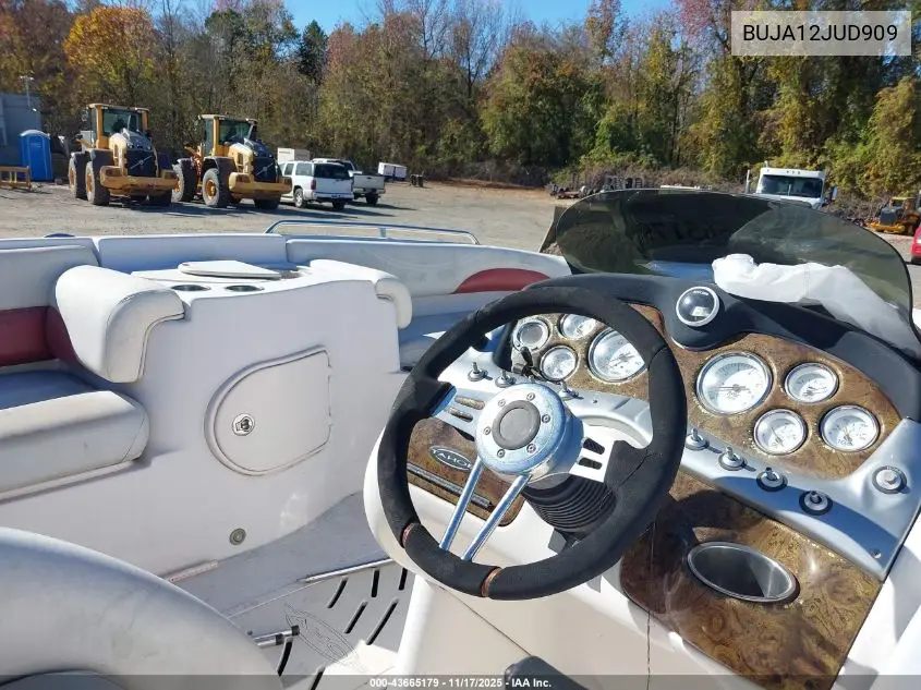 BUJA12JUD909 2013 Tahoe Bass Boat 5.0