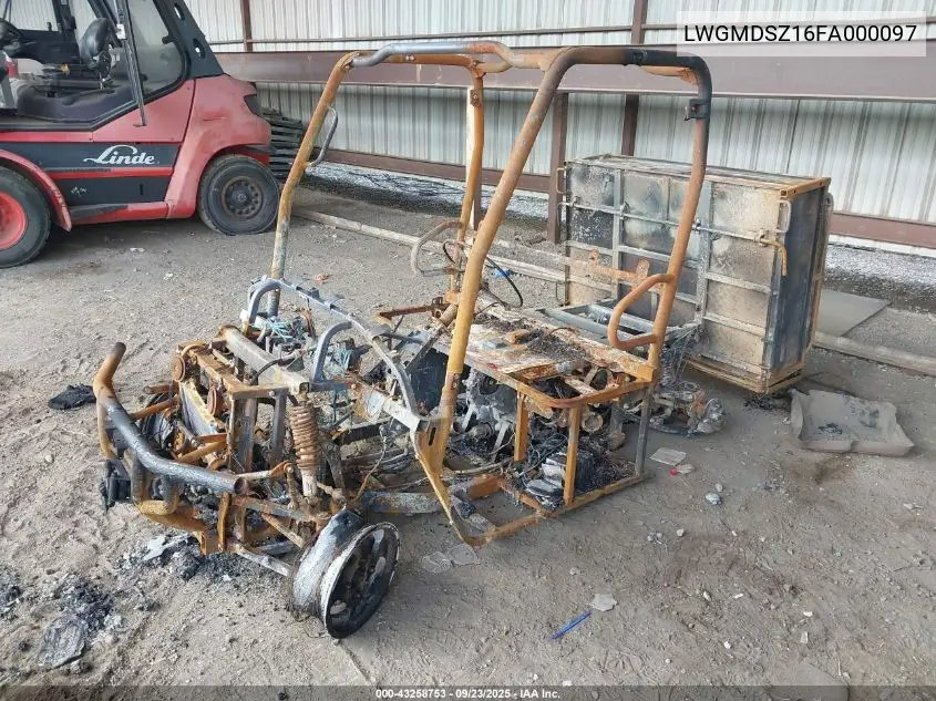 LWGMDSZ16FA000097 2015 Changoing 6000