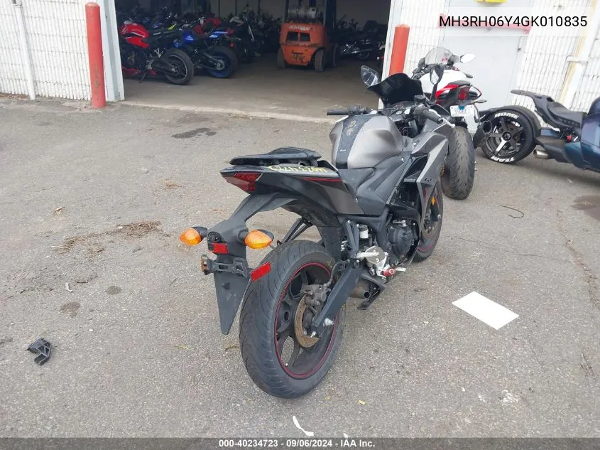 MH3RH06Y4GK010835 2016 Yamaha Yzfr3