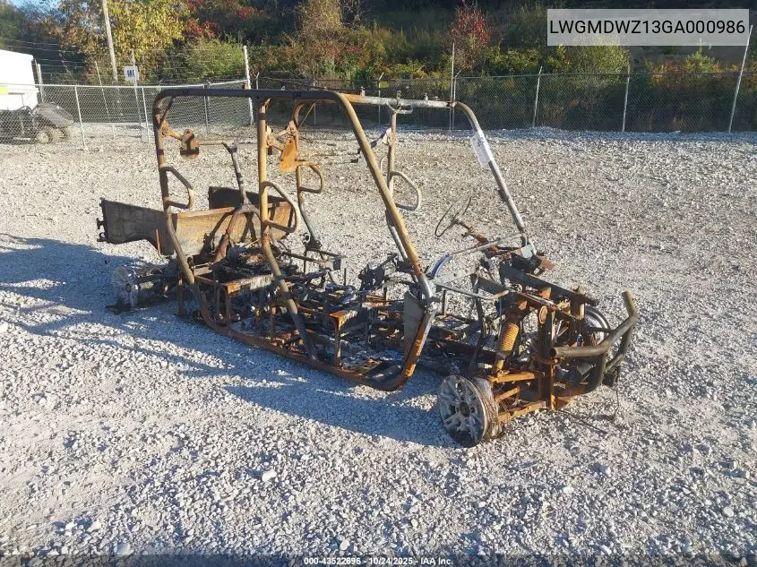 LWGMDWZ13GA000986 2016 Hisu Cub Cadet