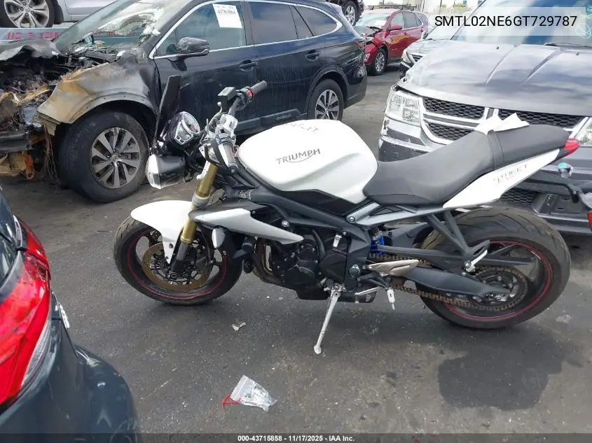 SMTL02NE6GT729787 2016 Triumph Motorcycle Street Triple